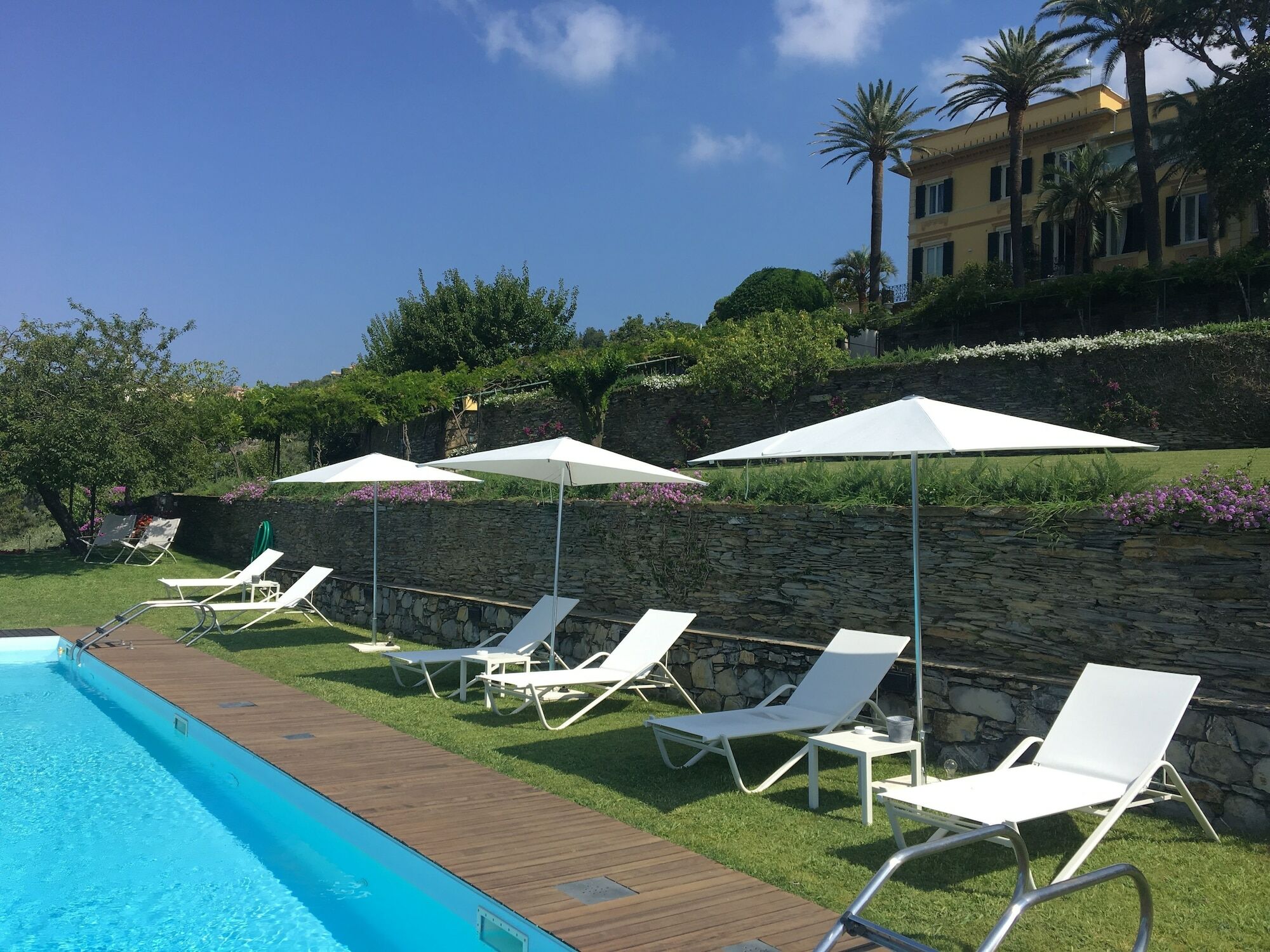 Villa Riviera Resort Lavagna Eksteriør bilde